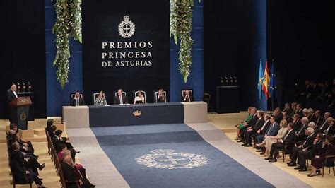 Il Premio Princesa de Asturias e il suo impatto sulla carriera di Carlos Ruiz Zafón